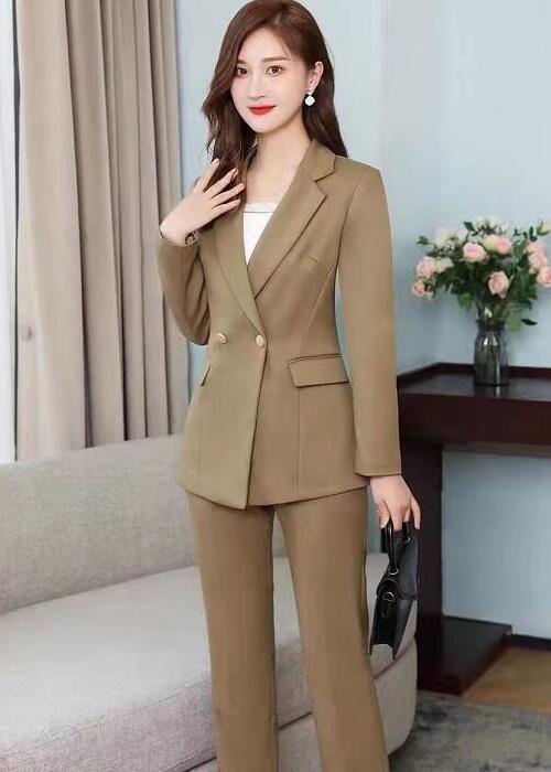 南(nan)京女士西服定做