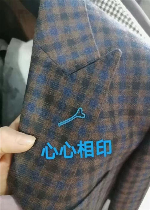 南(nan)京職業裝(zhuang)定製(zhi)